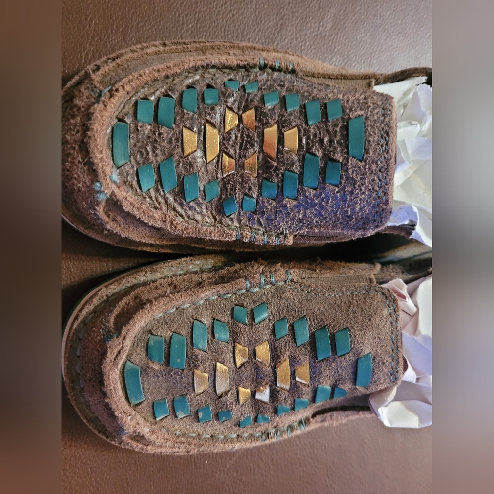 Ariat cruiser mocs